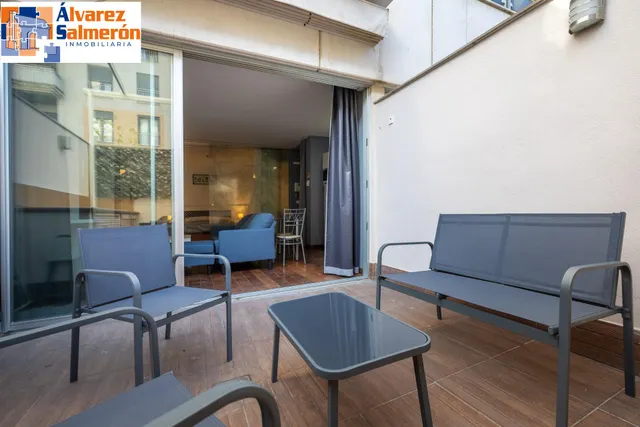 Apartamento tipo loft con garaje incluido y piscina en zona Parque Lagos — 12