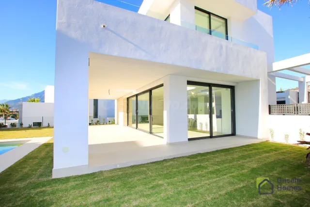 Chalet 4 habitaciones 400m² en venta - Rio Real - foto 2