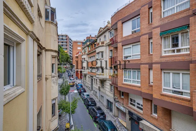 Piso reformado en Sant Gervasi — 41
