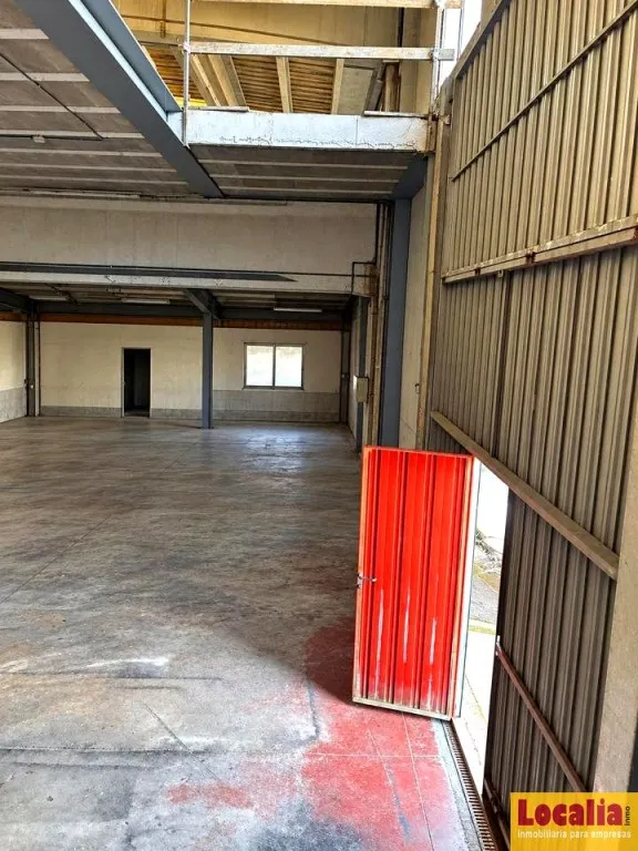Nave en venta en zona premiun, Santoña - foto 5