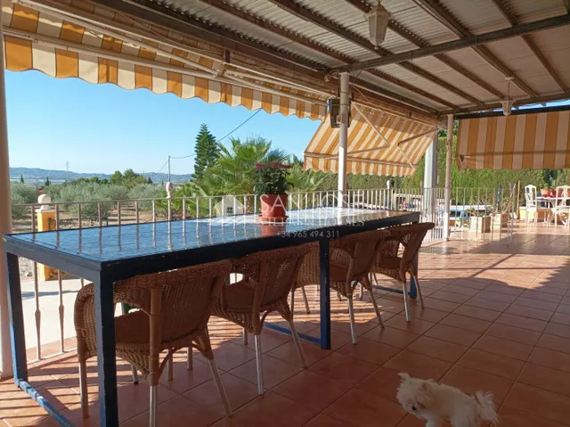 INMOBILIARIA SAN JOSE VENDE ESTUPENDO CHOLLO DE CHALET EN PO
