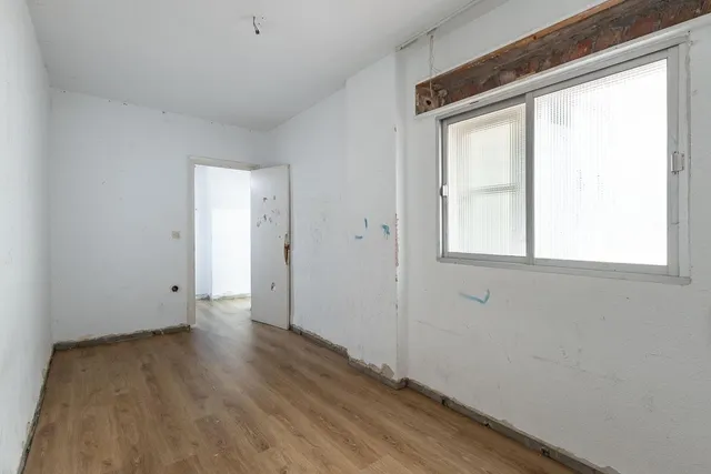 Piso de 3 dormitorios con terraza en plena zona Fontiveros — 7