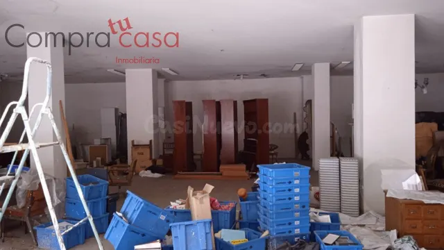 VENTA DE GRAN LOCAL COMERCIAL / TRASTEROS Y GARAJES - foto 5