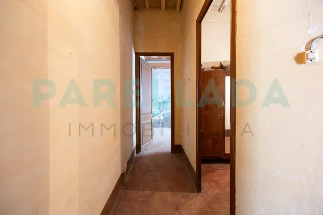 Casa para Reformar en el Centro de Tiana — 11
