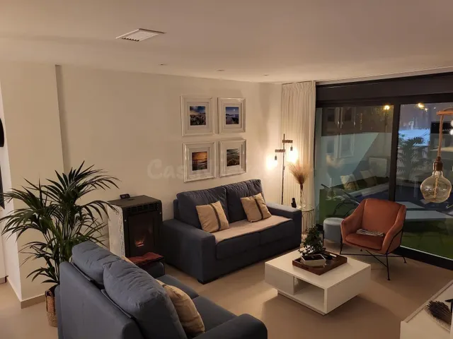 Vivienda con piscina privada y amplio jardín en Almoradí — 4