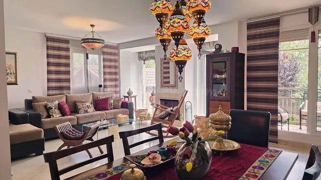 ¡CHICAS ESTUDIANTES! ÚLTIMA HABITACIÓN CON PISCINA EN VILLAN - foto 5