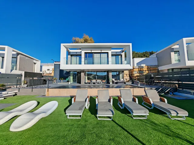 Chalet 4 habitaciones 316m² en venta - Costa Del Sol — 2