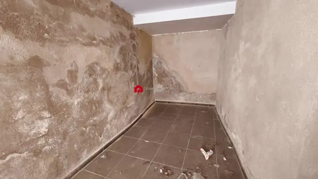 En venta local comercial en el centro de Tortosa. — 38
