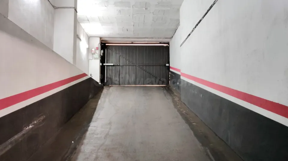 Plaza parking 9m² alquiler Eixample Barcelona centro