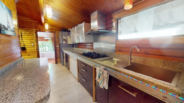 Parcela de más de 1.500 m2 con casa de madera y vistas despejadas en Cuevas Bajas, (Almodóvar del Río) — 16