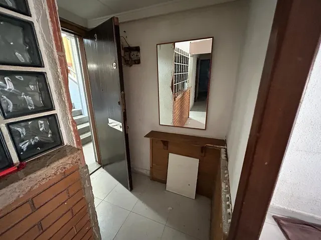 SE VENDE PISO EN BADALONA, ZONA SANT ROC — 4