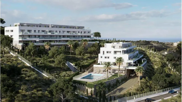 PLANTA BAJA CON JARDÍN Y TERRAZA CUBIERTA Y DESCUBIERTA, ORIENTADA AL SUROESTE Y CON VISTAS AL MAR. — 6