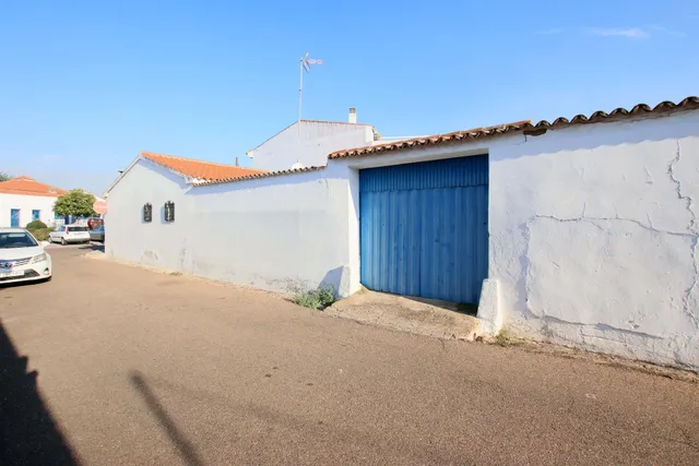 Casa en planta baja en Valdelacalzada — 23