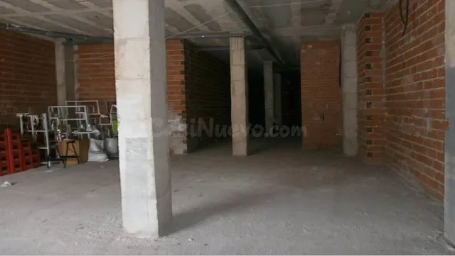 Local en venta Almazora