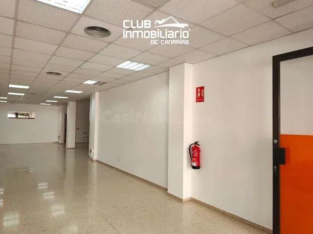 Local comercial en Santa Cruz centro - foto 3