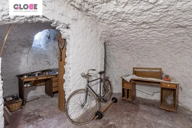 Casa reformada en el Camino del Sacromonte — 37