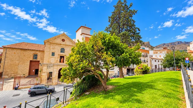 ¡FANTÁSTICO ÁTICO-DÚPLEX CON AMPLIA TERRAZA A UN PASO DE LA CATEDRAL! — 29