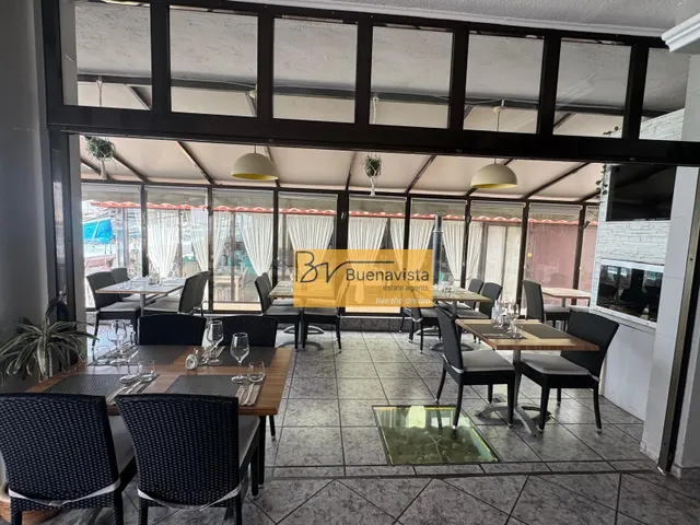 Front-Line Seafront Restaurant – Unique Business Opportunity — 8