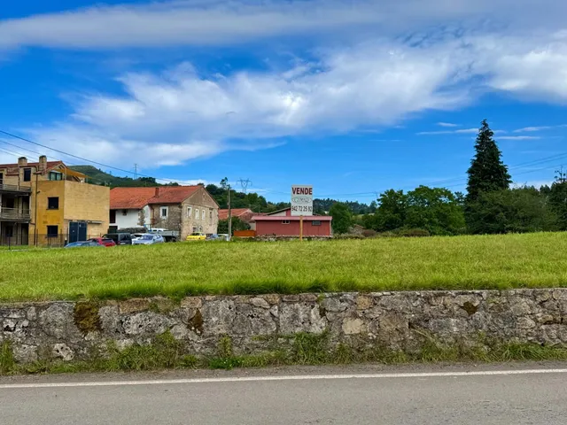 BONITO TERRENO URBANO EN UDIAS. — 15