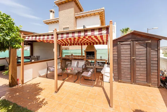 Espectacular Chalet a 10 Minutos del Centro de Granada — 5