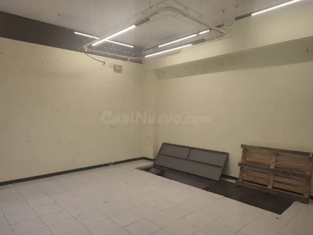 Local comercial en venta en VIlanova i la Geltrú, B Roxy - foto 2