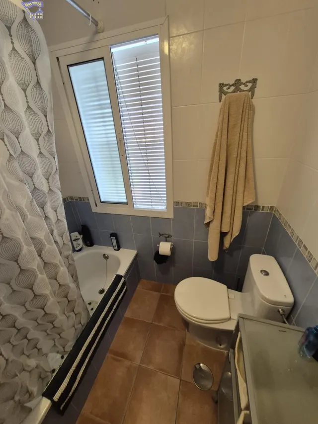 SE VENDE UNIFAMILIAR EN ZONA DEL PORTICHUELO — 11