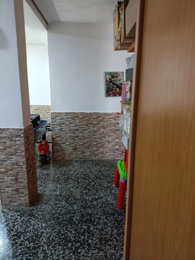 21 Inmobiliarias vende este bajo cerca de la avenida principal — 8