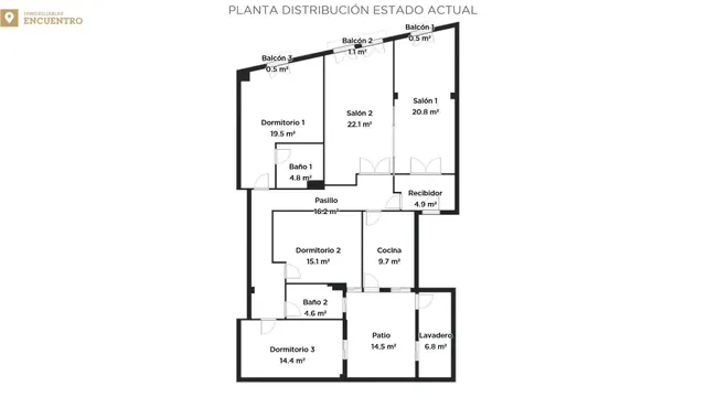 Edificio en plena plaza de la constitución — 20