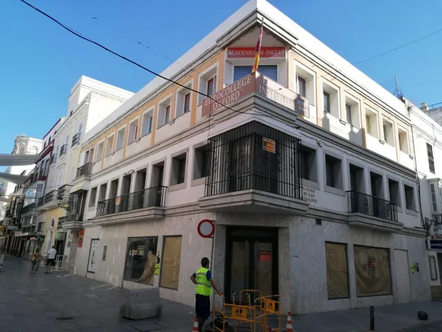 ¡Oportunidad única en el corazón de El Puerto de Santa María! — 20