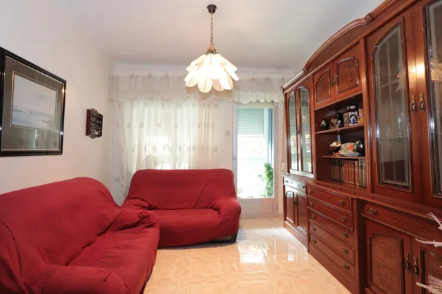 Piso en venta junto a calle Ángel Bruna de 110 m2, 3 dormitorios, baño y aseo, balcon y terraza acristalada — 11