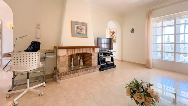 Villa 4 habitaciones 344m² en venta - Centro de la Ciudad Quesada — 32