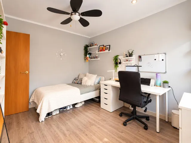 Vivienda esquinera con garaje — 19
