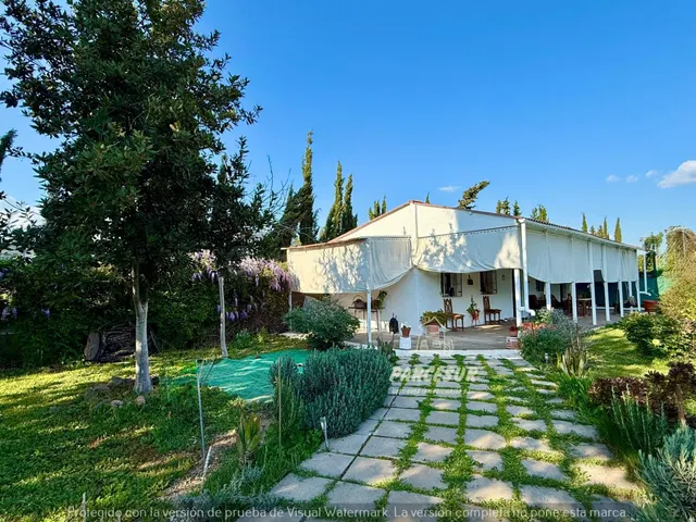 Encantadora Casa de Campo en El Higuerón por €120,000