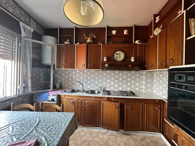 Oportunidad en el centro de Becerreá: Edificio + Casa tradicional con gran local — 47