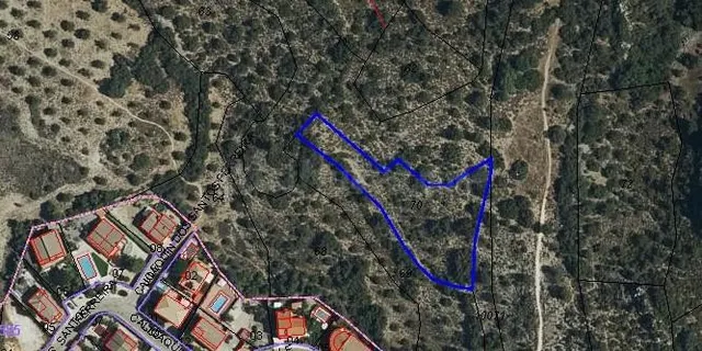 Terreno rústico de 2.172 m2 – Ideal para instalación solar o