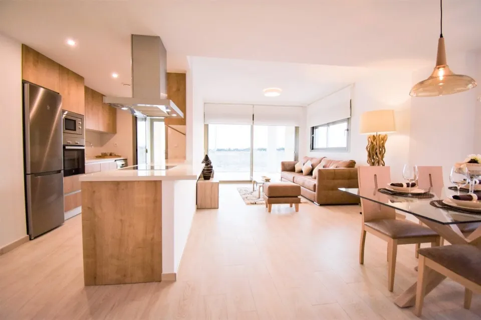 ESTUPENDO APARTAMENTO DE OBRA NUEVA 3 DORMITORIOS 2 BAÑOS  CON PISCINA EN ORIHUELA COSTA , ALICANTE