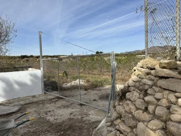 Parcela de terreno cercano al casco urbano — 6