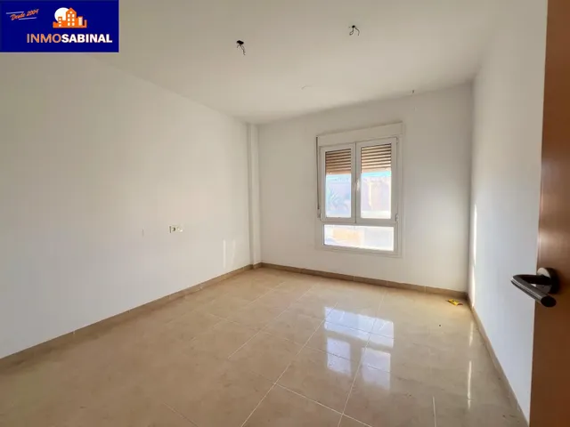 Acogedor Piso en Roquetas de Mar - Ideal para Familias. — 12