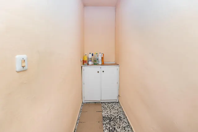Local + vivienda en Avda. Cadiz — 13