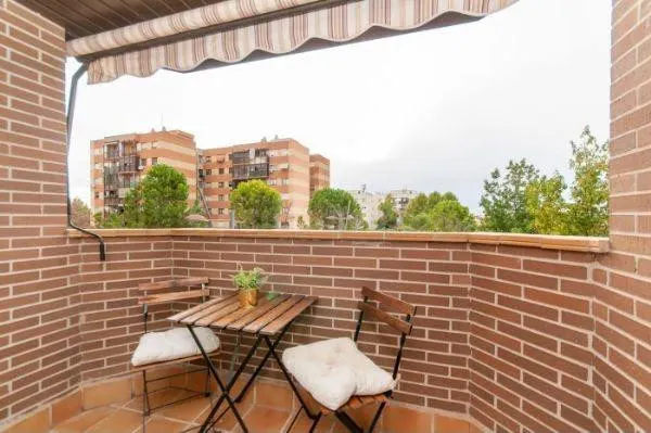 Piso 2 habitaciones 76m² en venta - Cuevas - Ilustración