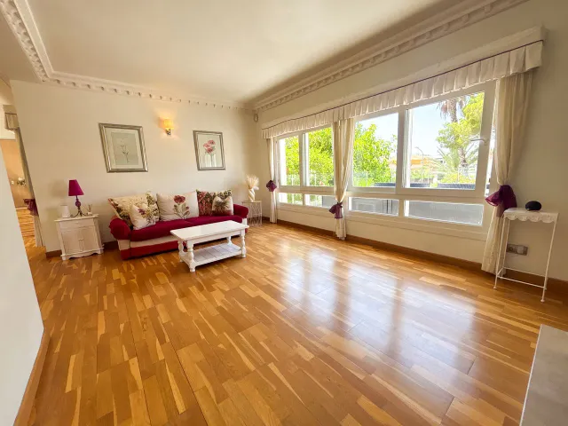 Villa 7 habitaciones 512m² en venta - Campoamor — 29
