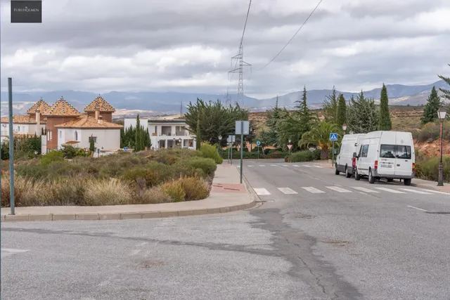 VENTA DE PARCELA EN LA URBANIZACIÓN CAÑADAS DEL PARQUE — 49