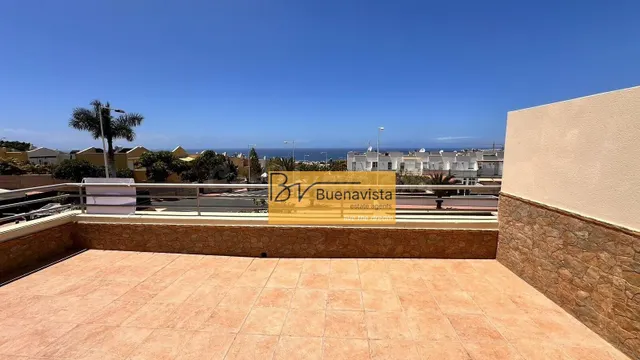 Espectacular Duplex de 4 habitaciones y 3 baños en El Madroñ - foto 2