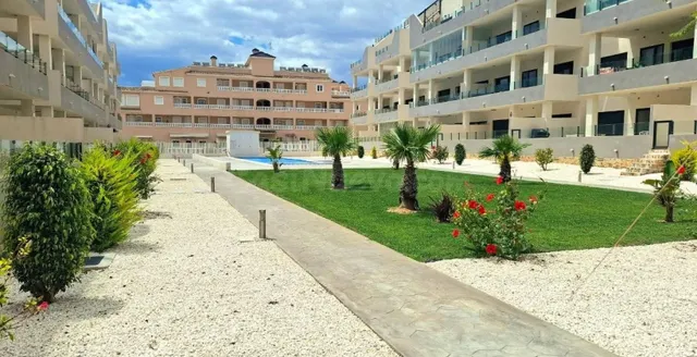 Moderno Apartamento en Complejo Residencial con Piscina y Am - foto 4