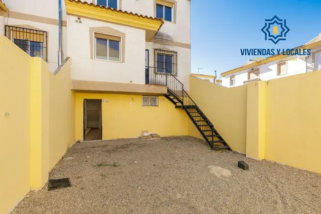 ¡Casa pareada con patio privado en Cijuela! Granada — 23