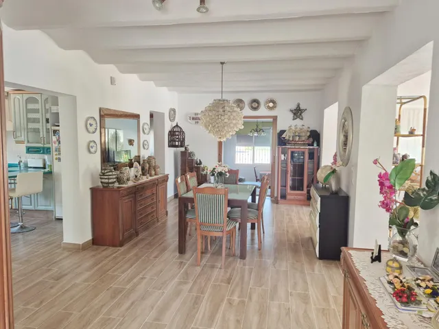 Exclusiva villa en Oliva Nova, Costa Blanca — 6