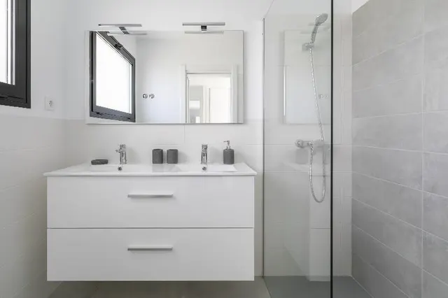 Villas espaciosas con piscina privada, en construcción, en un entorno natural muy privilegiado — 26