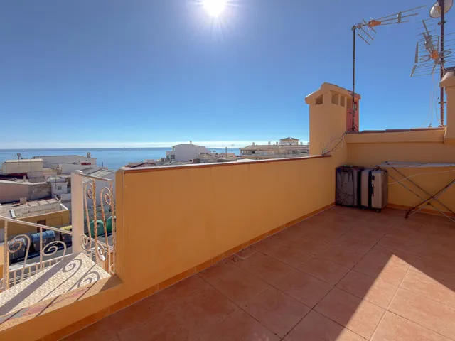 La Veleta! Impresionante Ático con excelente distribución de espacios + Gran terraza y Solarium privado con espectaculares vistas al mar — 34