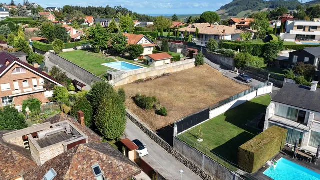 PARCELA URBANA EN VENTA EN LA MINA, PUENTE ARCE - foto 2