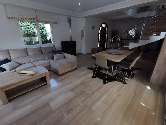 CHALET CON LICENCIA DE ALQUILER VACACIONAL — 41